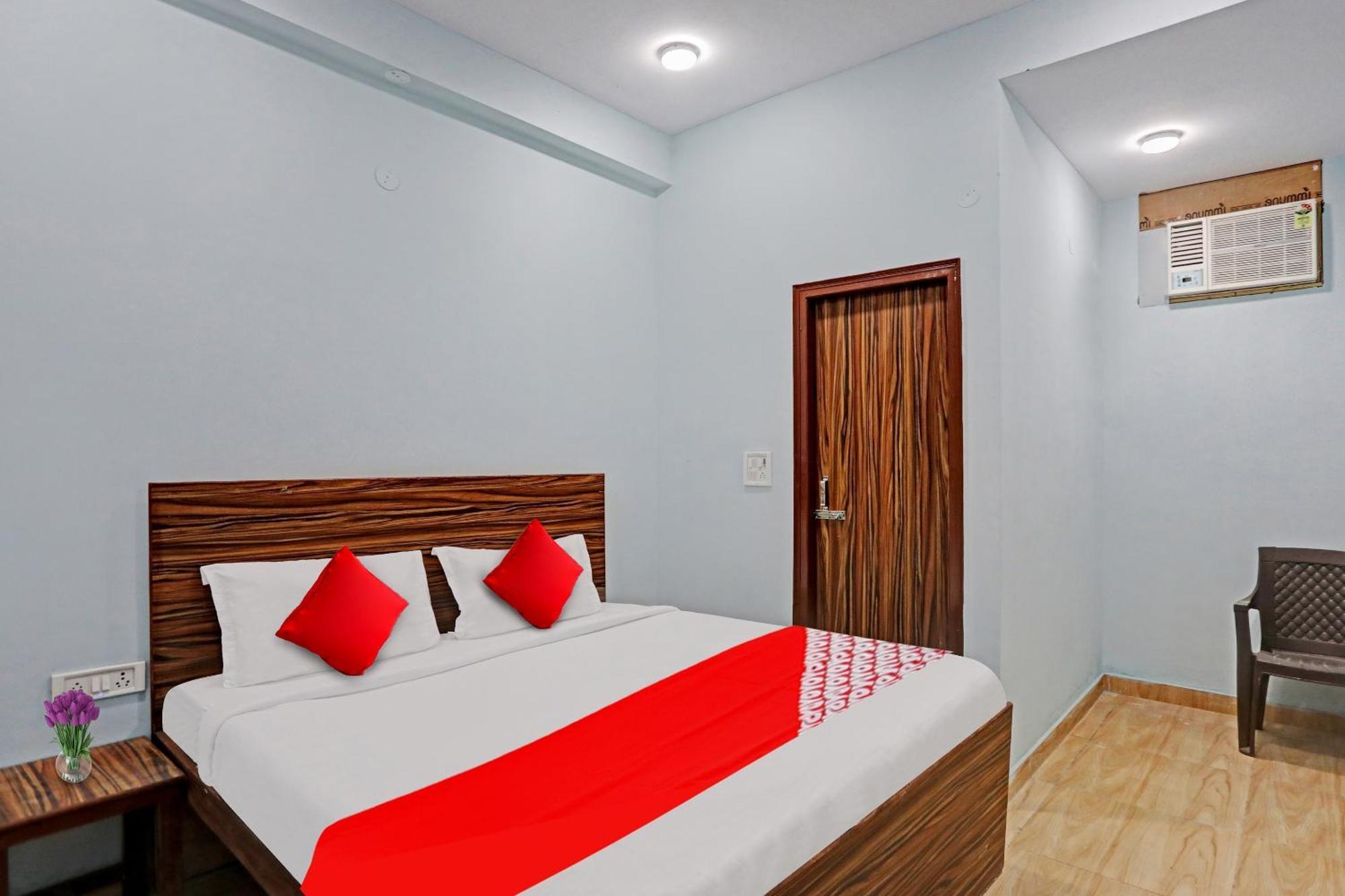 Hotel O Surya Gold Guest House Najafgarh Εξωτερικό φωτογραφία