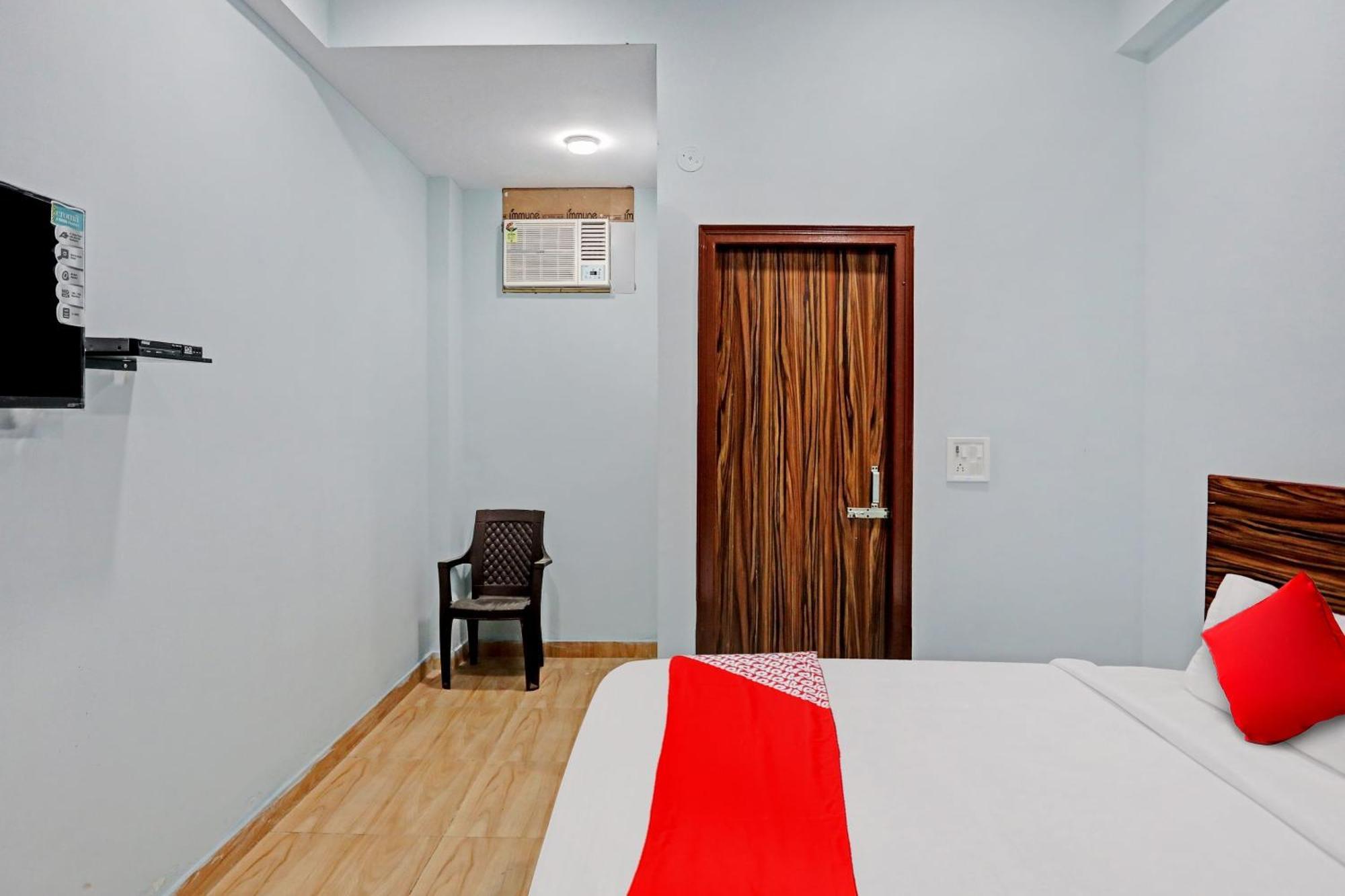 Hotel O Surya Gold Guest House Najafgarh Εξωτερικό φωτογραφία