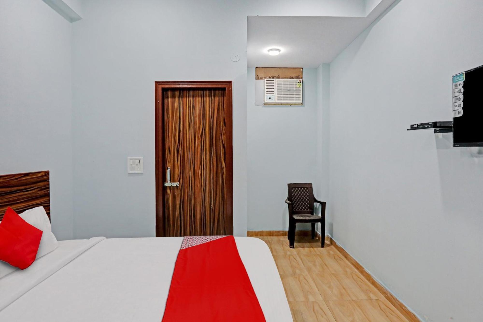 Hotel O Surya Gold Guest House Najafgarh Εξωτερικό φωτογραφία